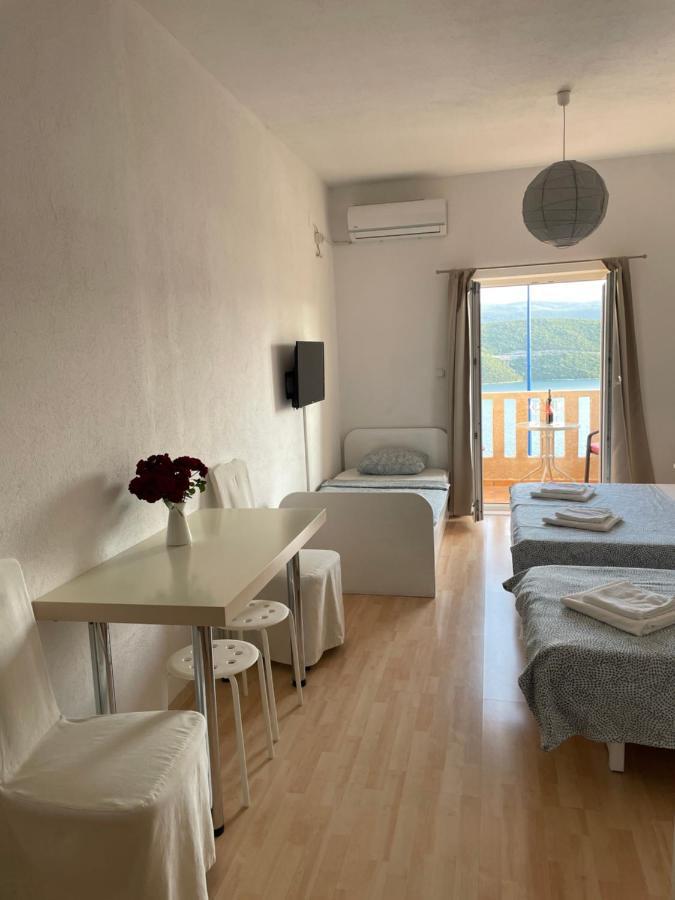 Apartments Ela Неум Экстерьер фото